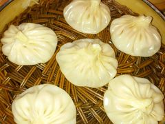-小六汤包(亚欧店)