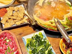 -贵厨酸汤牛肉(小十字店)