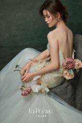 -乐派诗婚纱摄影