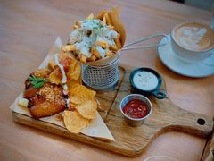 -Mark&Mars Restaurant