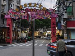 -溪岸路花鸟市场