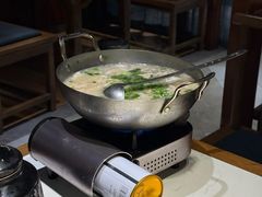 -丁里羊肉小镇(天鹅湖总店)