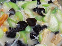 宜宾一品煲-宜宾海鲜酒家·三十年老字号