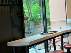 靠窗位-肯德基(万科城店)