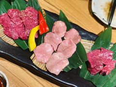 -炼火烤肉店