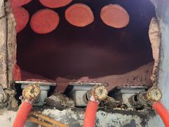 -三兄弟高炉烧饼