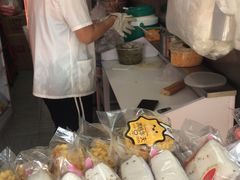 -上海虹口糕团(福州路店)