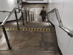 -常熟路(地铁站)