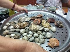 -边江铁锅炖鱼(振八街店)