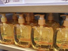 -名创优品(海珠乐峰广场店)