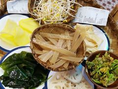 -卤校长老火锅(绿地468店)