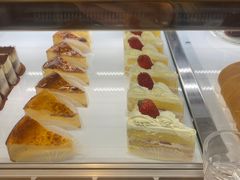 -Dough&Joe团憩(瑞虹天地月亮湾店)