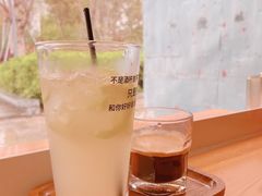 -BIGHEAD大头家咖啡馆(蛇口店)