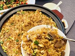 -连鹭海鲜·海肠捞饭·海胆饭(星海店)