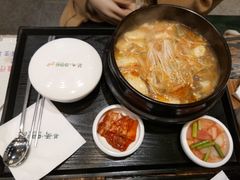 蛤蜊嫩豆腐汤-本粥&拌饭cafe(欧亚新生活店)