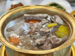 -汗腾格里·风味餐厅(新疆驻京办店)