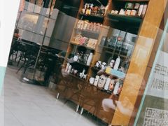 -星巴克臻选(成都环球乐天店)