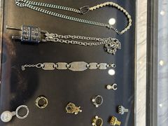 -GIVENCHY(佛罗伦萨小镇奥莱店)