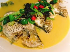 百年烧溪鱼-渔沧米缸·绍兴美食(万达店)