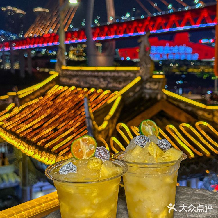 我宣布带朋友来洪崖洞，必须要来吃这家！
