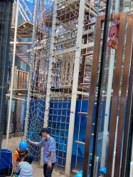 -PIPIKINGDOM皮皮王国欢乐号(欢乐海岸购物中心店)