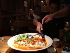 坛宗剁椒鱼头-坛宗剁椒鱼头(河西王府井店)