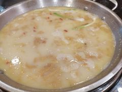 酸汤兔大锅-老来福·非遗酸汤兔(凯旋路店)
