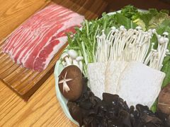 -额尔敦传统涮.冰煮羊火锅(乌兰察布体育场店)
