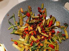 -小菜园新徽菜(连云港海州吾悦店)
