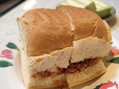 雪油加花生砂糖太空包-何九海南茶店(鬼仔巷店)