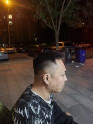 -尤司男士国潮理发馆