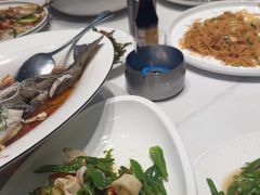 -鑫悦楼煎蟹·16年海鲜大排档