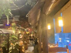 -城墙拐拐火锅(三峡广场黑金冠店)