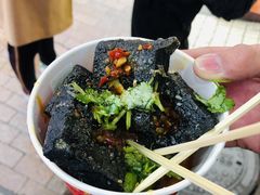 -黑色经典臭豆腐·湖南特产(步行街店)