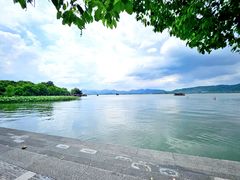 -杭州湖滨银泰in77