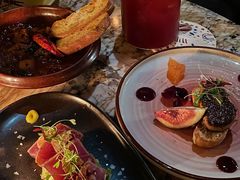 金枪鱼牛油果-BROWNSTONE布朗石西班牙餐厅(富城店)