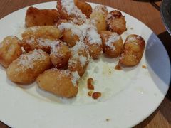 -阿洪锅贴王(小吃城店)