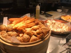 -上海漕河泾万丽酒店