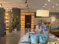 -魔方城市书房(中街益田店)