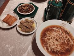 -松鹤面馆·古法焖肉面(观前店)