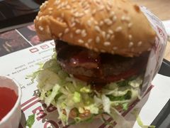 BBQ培根牛肉特堡-The Habit Burger Grill 哈比特汉堡(爱琴海店)