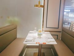 -滩外滩·本帮江浙菜(新天地店)