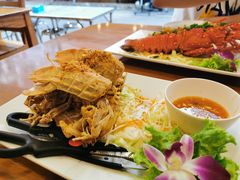 -两兄弟Song Pee Nong(2号店)
