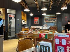 -潮界(LU·ONE凯德晶萃广场店)