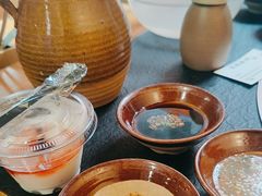 -阿山卓·野生菌火锅·纳西火塘烤肉