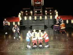 -交通银行前滩31演艺中心