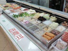 -红渡小香·牛肉麻辣香锅(车站南路店)