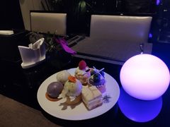 -唐拉雅秀酒店-西锦汇空中BBQ·思创餐厅