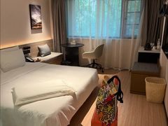-成都太古里总府王府井亚朵X酒店