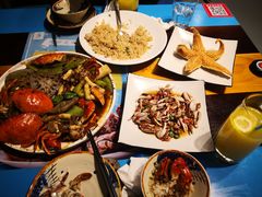 -臻鲜燕海鲜融合餐厅(金陵style店)